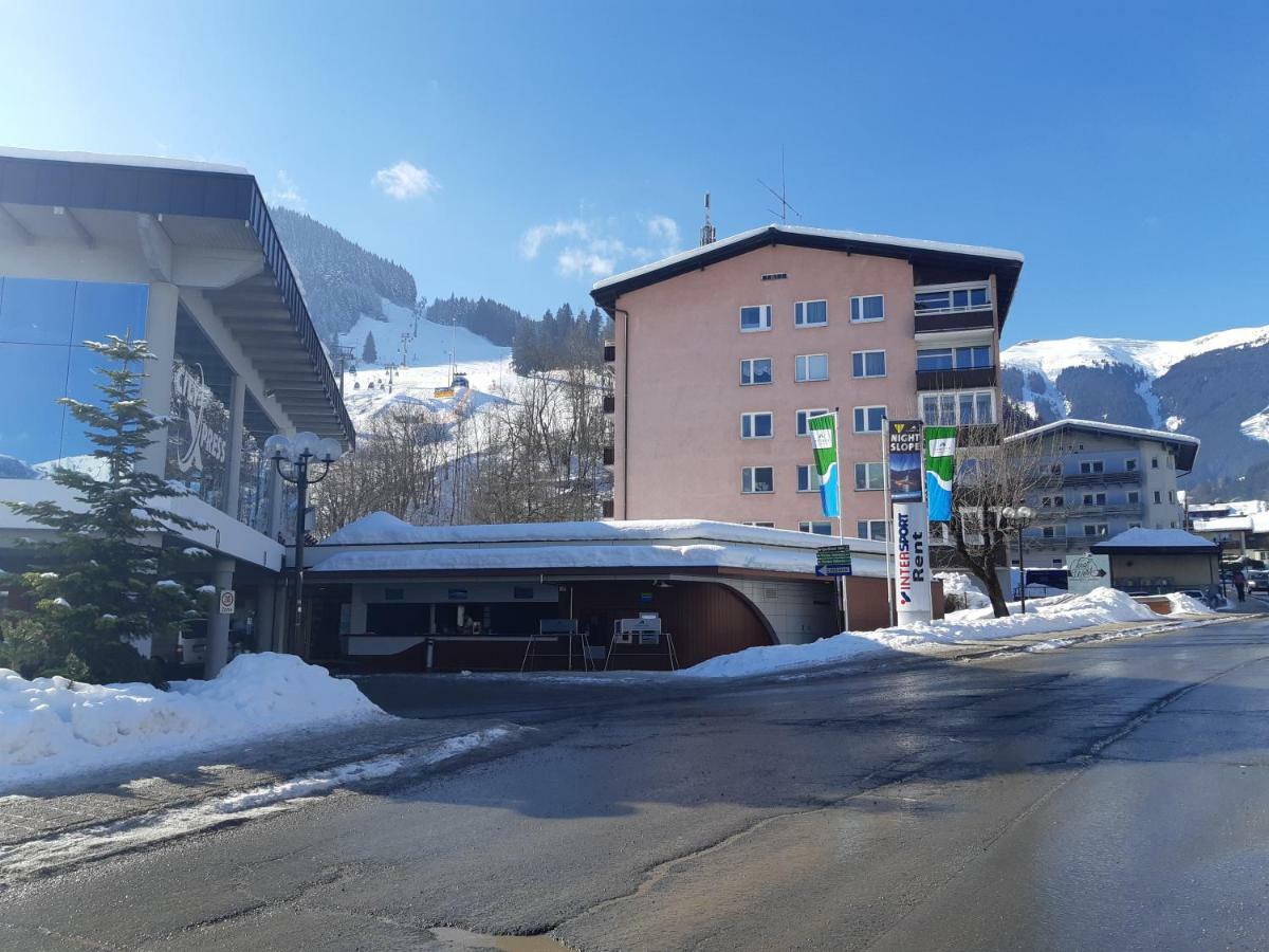 Schlafgut Kuessler - 70M Vom City Express Zell am See Exterior foto